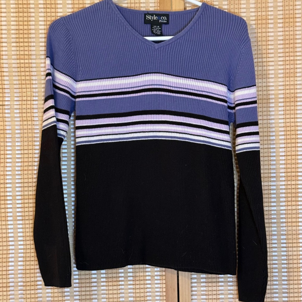 Style & Co Petite Womens Medium Blue Black Striped V-Neck Ribbed Cotton Sweater